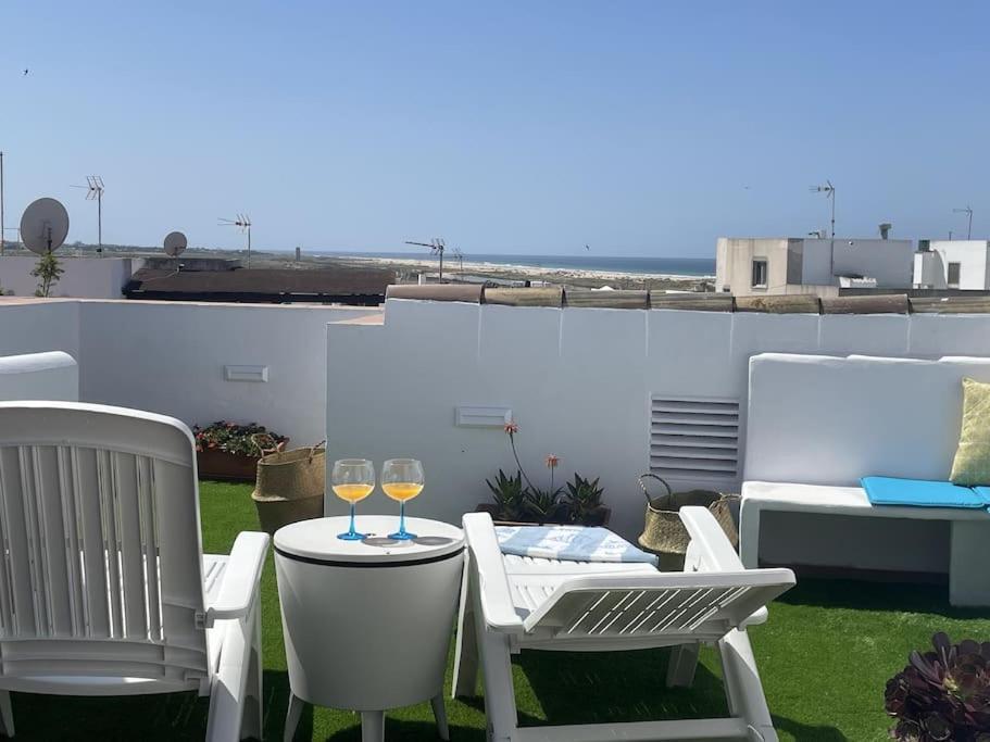 콘일데라프론테라 Casa Lola Conil, Azotea Al Mar Y Parking Solo Familias O Parejas 빌라 외부 사진